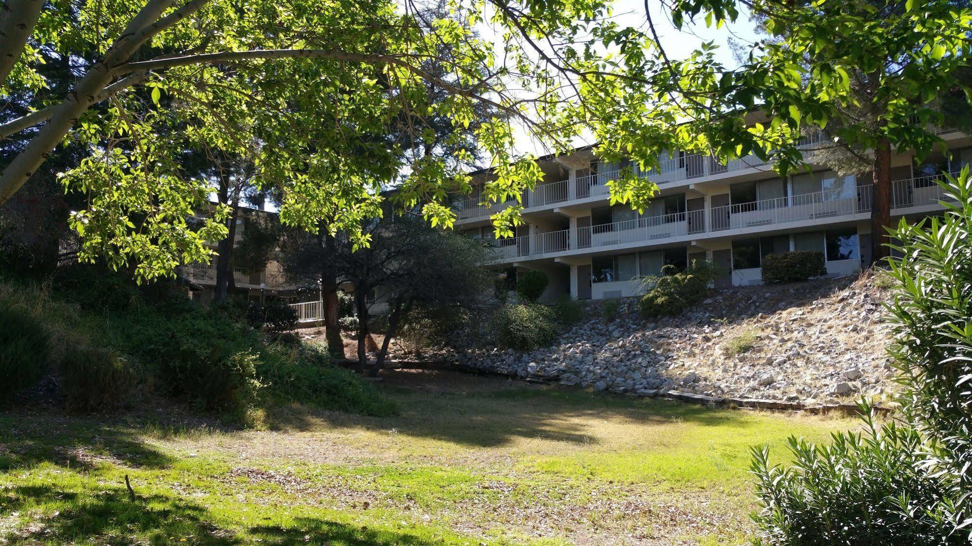 Mariposa Hotel 诺加利斯 外观 照片